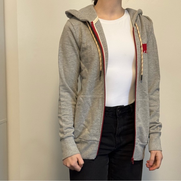 NWOT Grey zip Hoodie - Picture 2 of 3